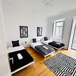 The Cordeiro House - No 76 - 2E - Rooms & Stays