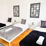 The Cordeiro House - No 76 - 2E - Rooms & Stays
